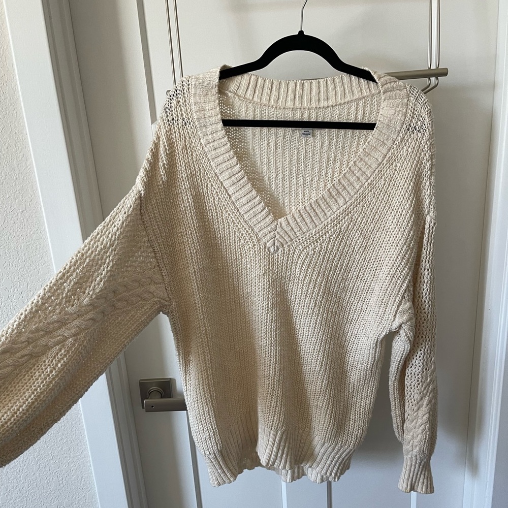 AE Knit Sweater - Picture 5 of 5
